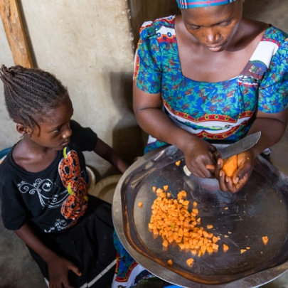 Suara Pemuda, Pemerintahan Lokal, dan Wanita
